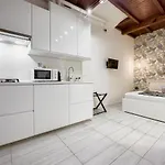 Realkasa Ailis Apartment Bologna